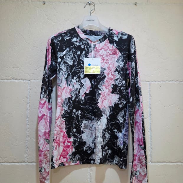 강혁 에어백 컬러프린트 롱슬리브 L