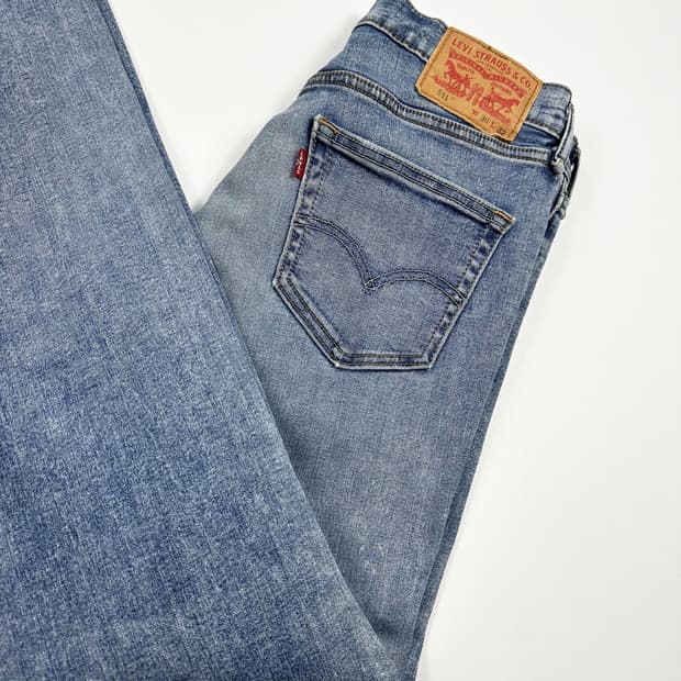 리바이스 511 오리지널 슬림 데님 팬츠 (30인치 여성추천)