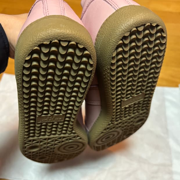 리오파 핑크 270 독일군 판매합니다