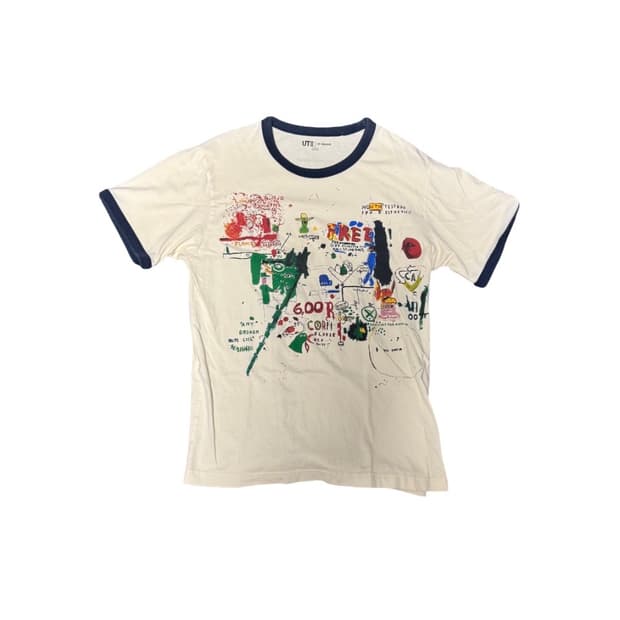 유니클로 바스티아 링거 티셔츠