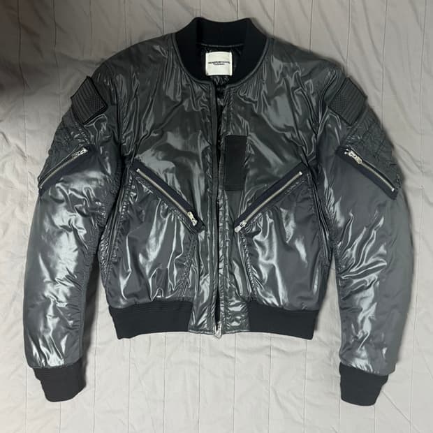 솔로이스트 성조기 봄버 48