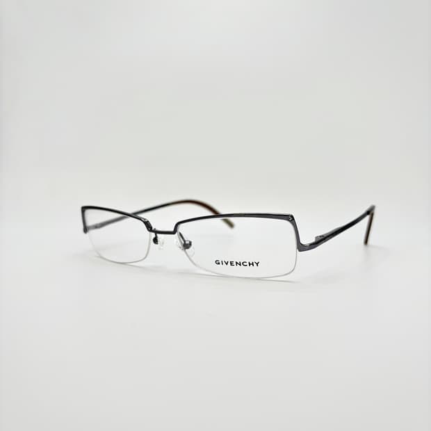 GIVENCHY 지방시 실버 스퀘어 반무테