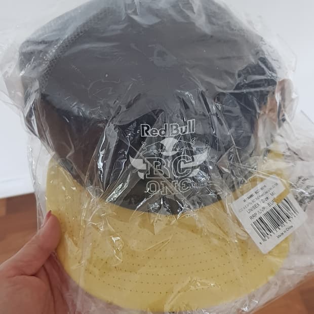 레드불 뉴에라 스냅백 새상품