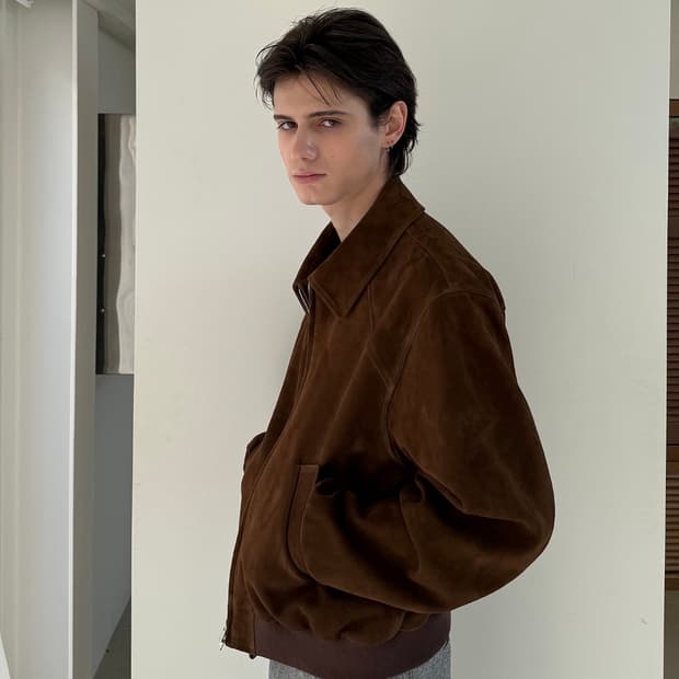 준느 j40 suede cinamon M사이즈 더현대 한정