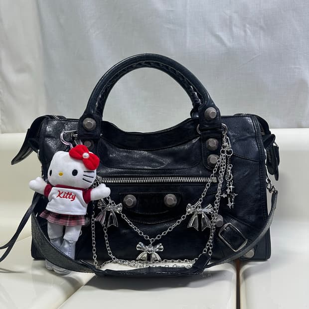 [A 정품] 발렌시아가 자이언트 시티 모터백 미디움 블랙