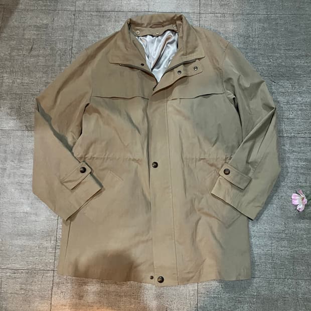 일본빈티지 올드스쿨아메카지 혁오풍 누빔 사파리트렌치코트