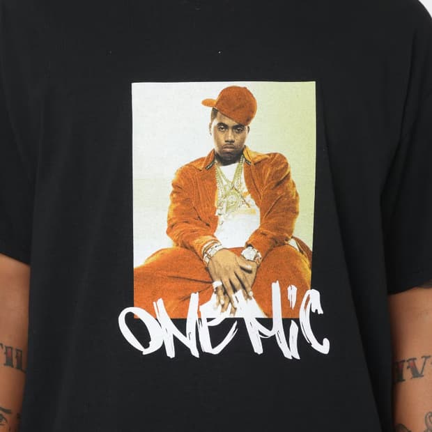 나스 원마이크 티셔츠