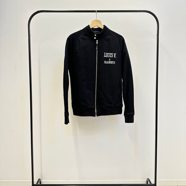 루이비통 프라그먼트 자켓 L사이즈 