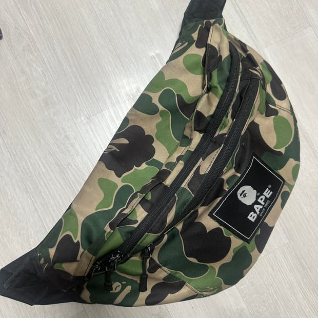 Bape 베이프 카모 힙섹 패니팩 웨이스트백