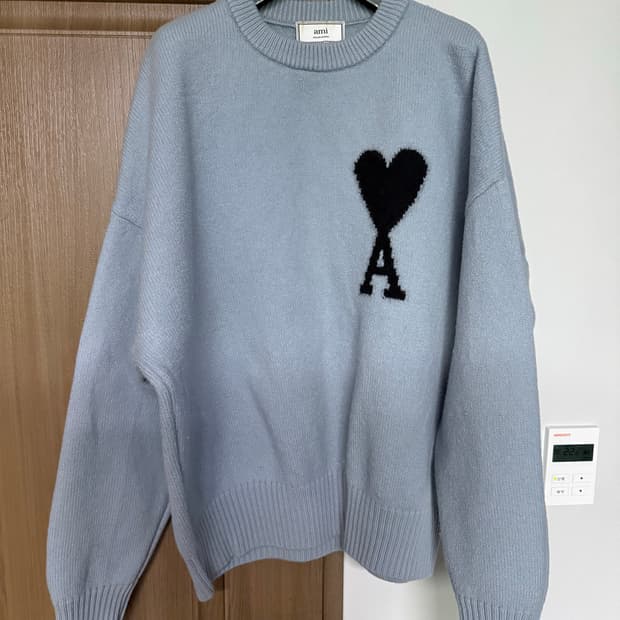 아미 빅 하트 로고 오버사이즈 인타르시아 스웨터 스틸 블루 AMI de