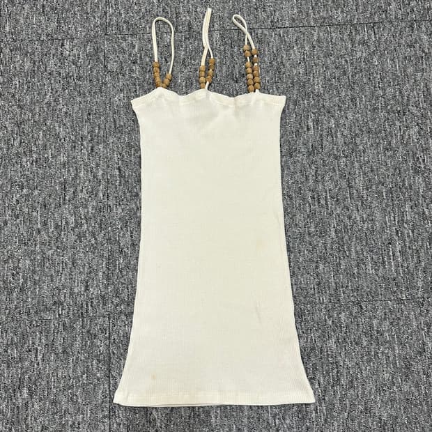 베이스레인지 타브 탱크 탑 나시