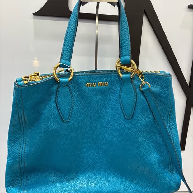 MIUMIU 토트백 쿼터이즈 미우백