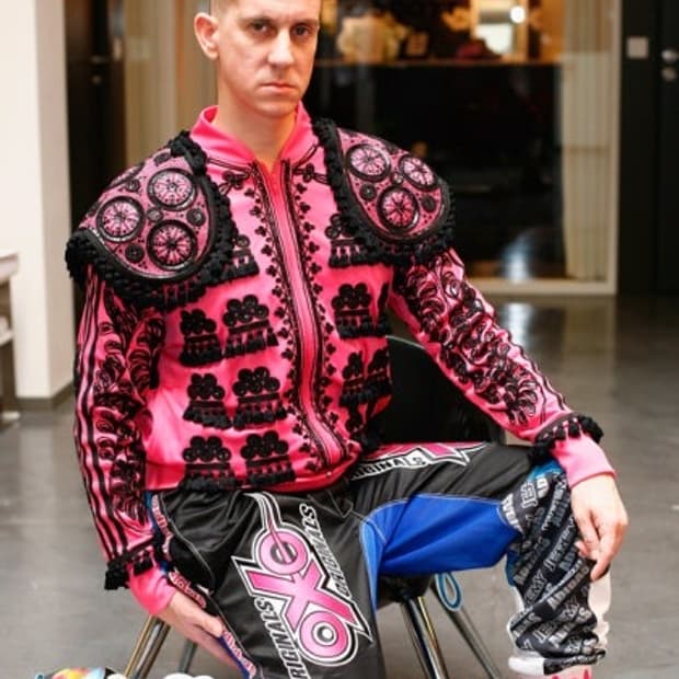 아디다스 제레미스캇 홀로그램 멀티컬러/제레미 스캇 착용