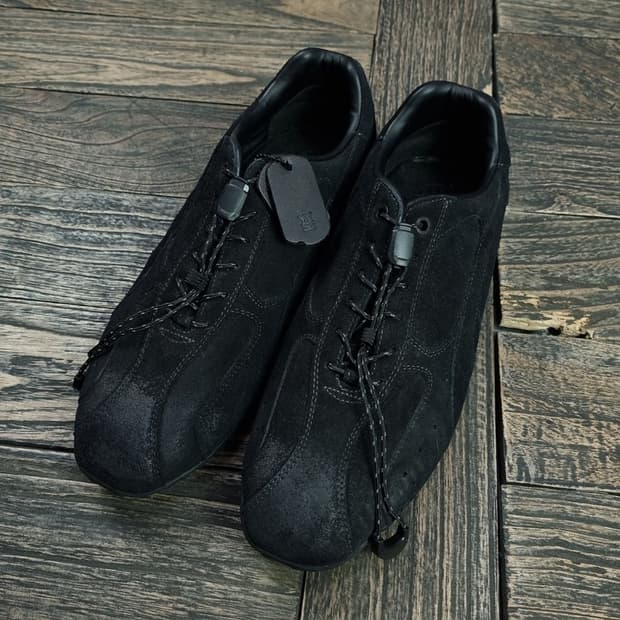 [야세] 스파이더 왁스 워싱 스웨이드 스니커즈 블랙 M17500