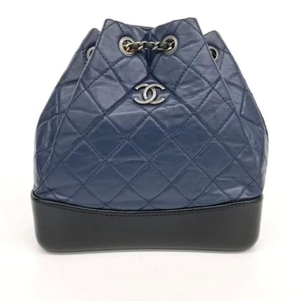 샤넬 가브리엘 백팩 스몰 네이비 블랙