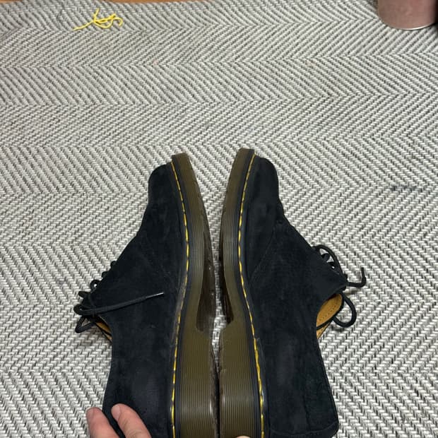 닥터마틴 블랙 스웨이드 슈즈 265-270