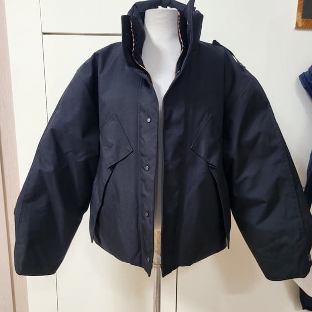 우영미 코듀라 구스패딩