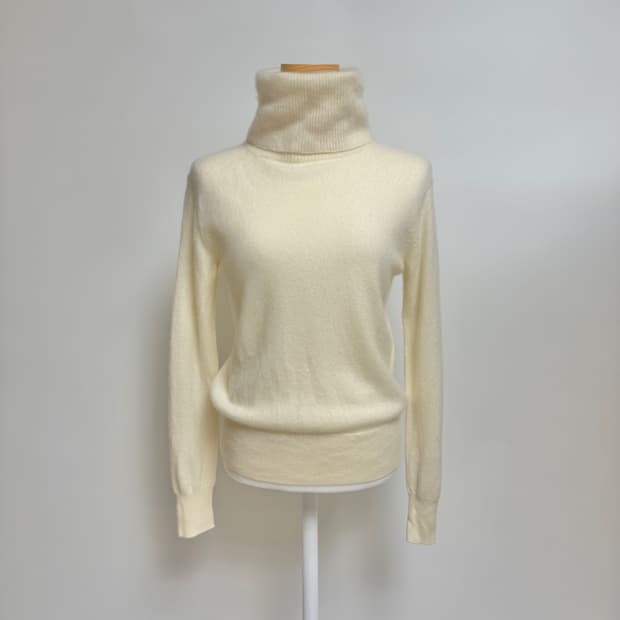[캐시미어 100%] 유니클로 터틀넥 목폴라 니트 S