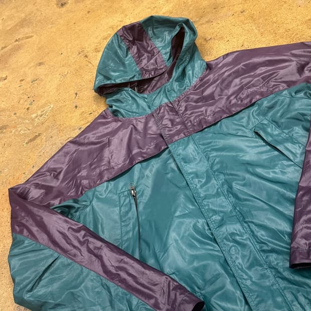 [ 정품/XL ] ikka 올드스쿨 바람막이 자켓 b14