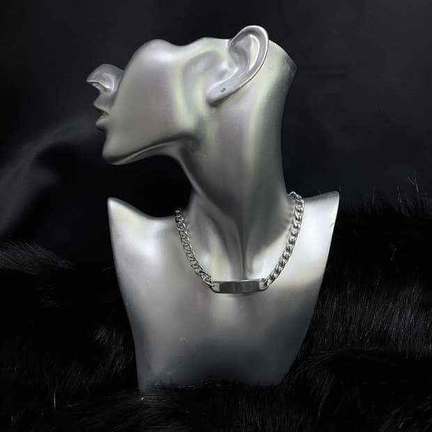 silver choker