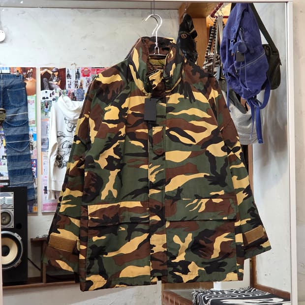 일본 빈티지 카모 밀리터리 바람막이 자켓
