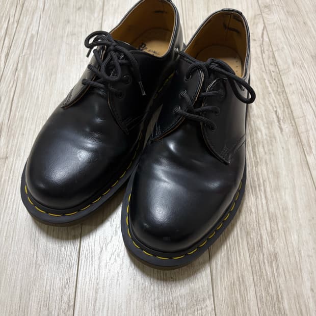 닥터마틴 1461 3홀 스무스 260