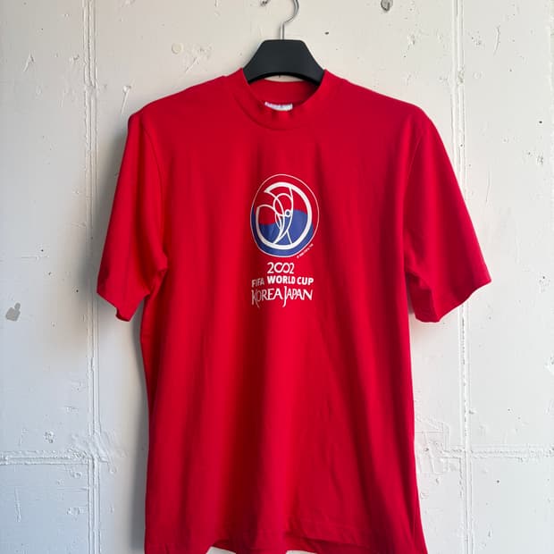 Adidas t-shirt