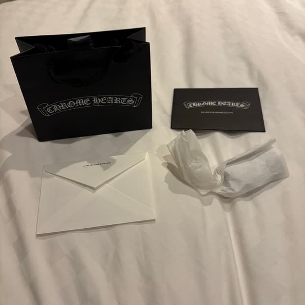 크롬하츠 베이비팻 이어링