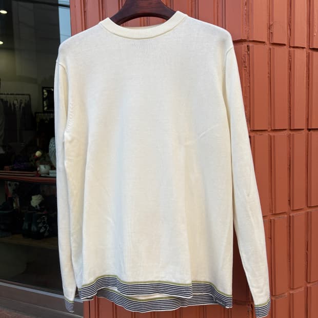 에디바우어 니트슬리브