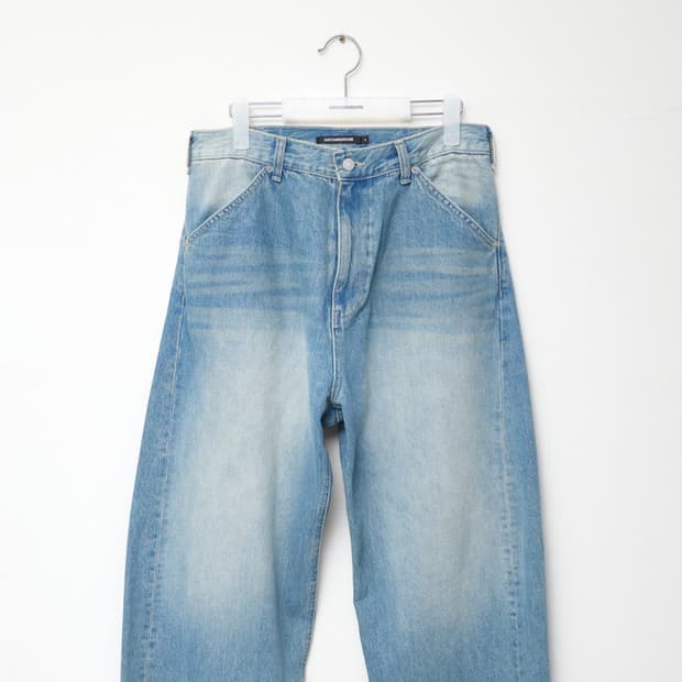 HATCHINGROOM Curve Jeans Bleached Blue