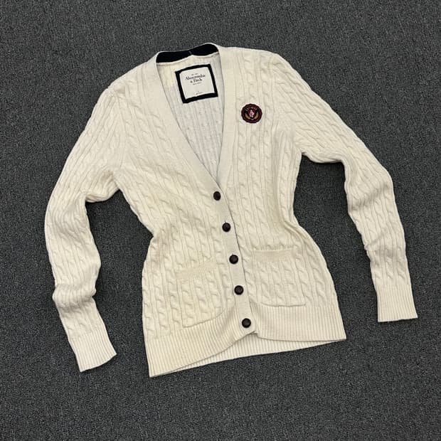 L)아베크롬비 로고 패치 브이넥 케이블 코튼 가디건