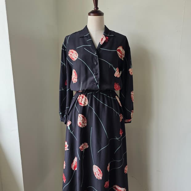 INGEBORG 플라워 패턴 롱 원피스