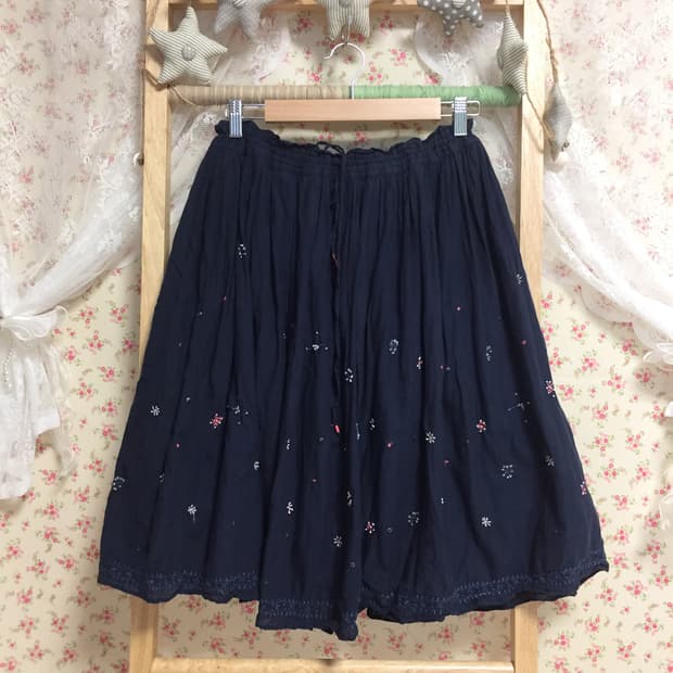 빈티지 모리걸 니코앤드 비즈포인트 스커트