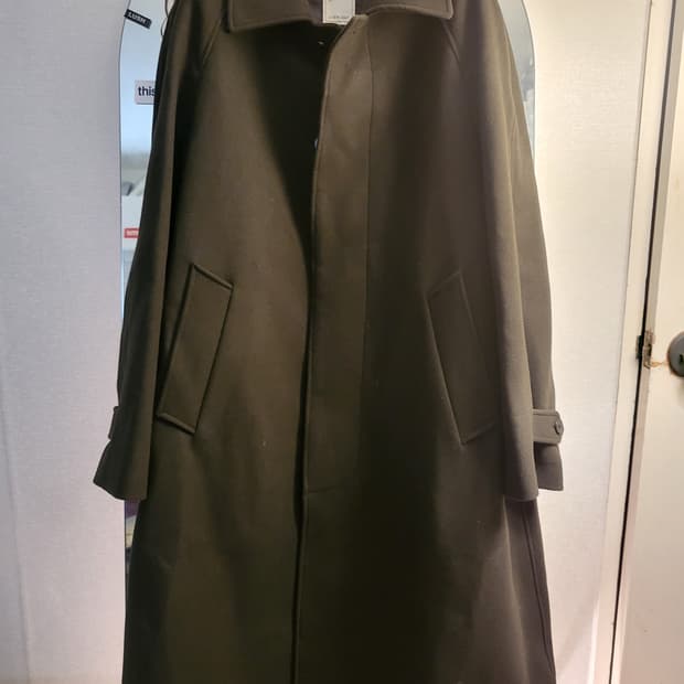 어나더 오피스 발마칸 브라운 01사이즈