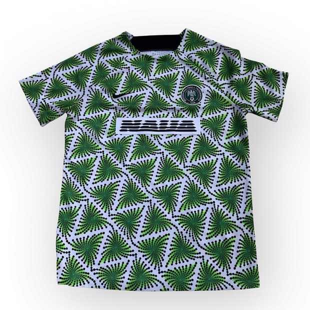 22-23 나이키 나이지리아 프리매치탑 유니폼