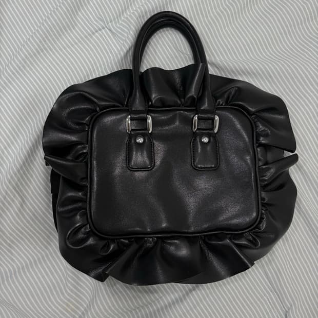 commes des garcons girl 러플백