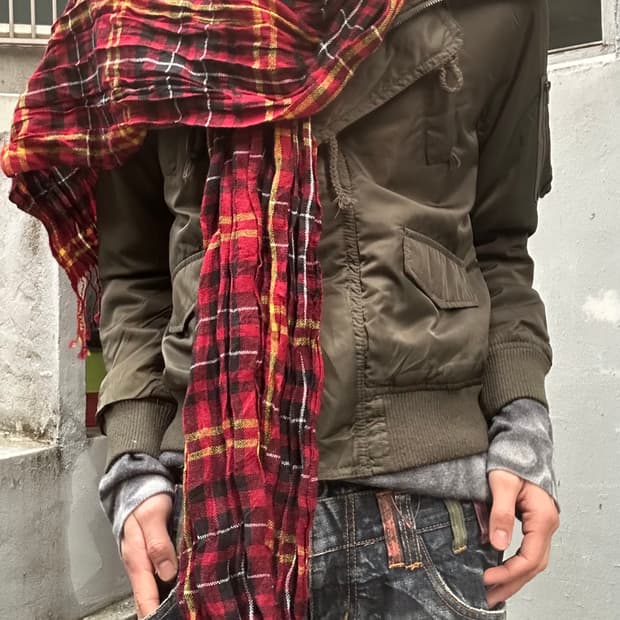 2000s JPN 체크 레드 머플러 