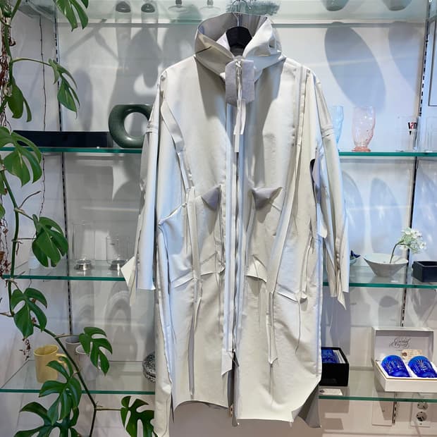 설밤 cutting hooded coat