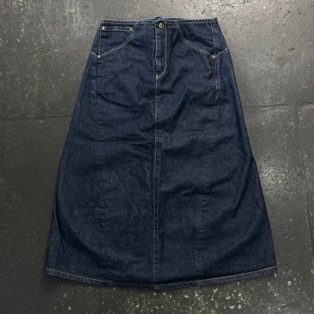 28 리바이스 엔지니어드 스커트