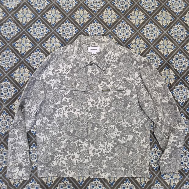 디스이즈네버댓 플라워 패턴 트러커 자켓