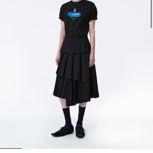 아더에러 스커트