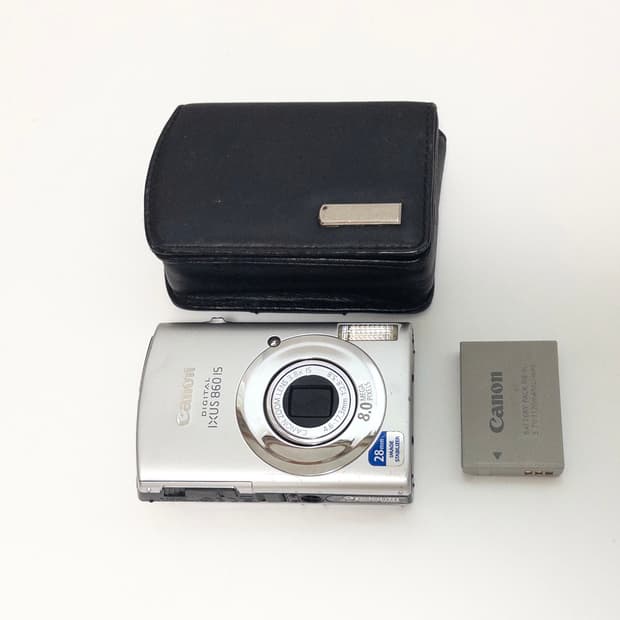 Canon ixus 캐논 익서스 860IS 디카 (배터리,케이스 포함)