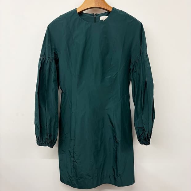 코스 COS 볼륨 슬리브 미니 원피스 PN9703