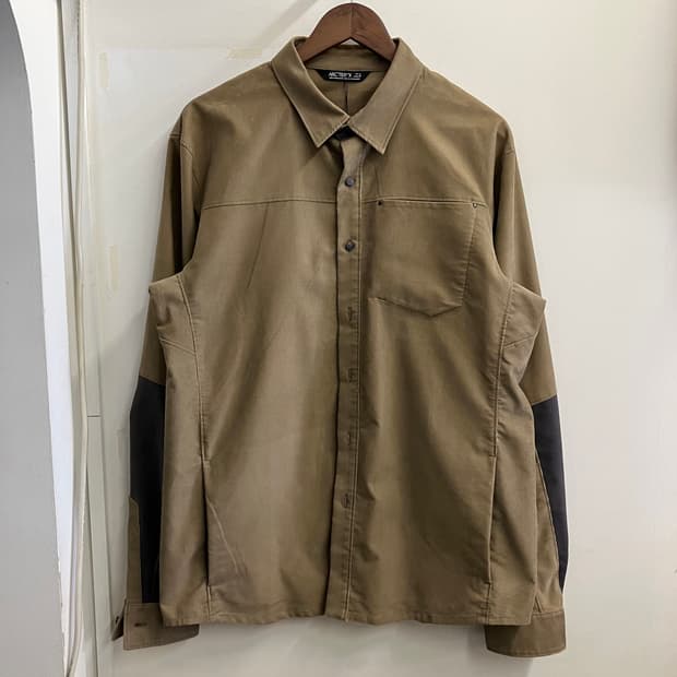 N174 아크테릭스 셔츠 자켓