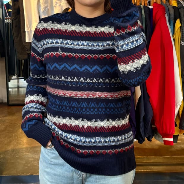 빈폴 패턴 니트