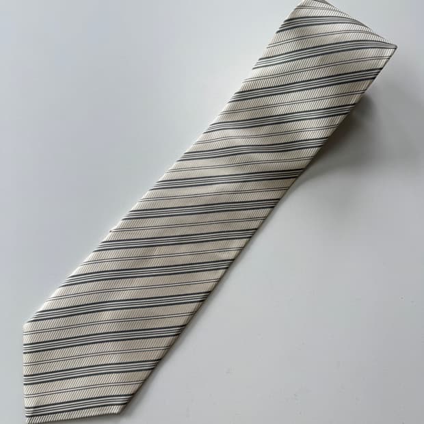 더 수트컴퍼니(The suit company) 실크 넥타이 8.7cm