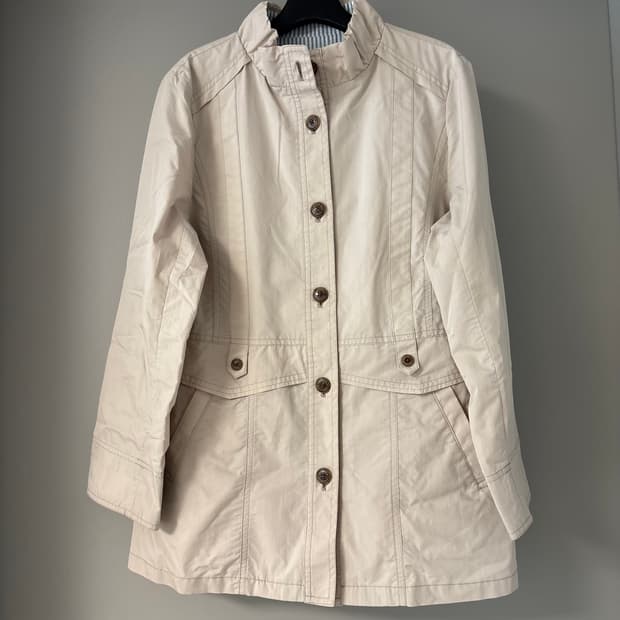 Crocodile beige jacket M