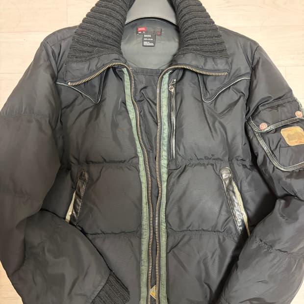 디젤 diesel 빈티지 패딩