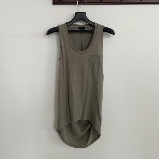 릭맛 띠어리 P,44-55 드레이프 디테일 롱 슬리브리스 y2k 나시