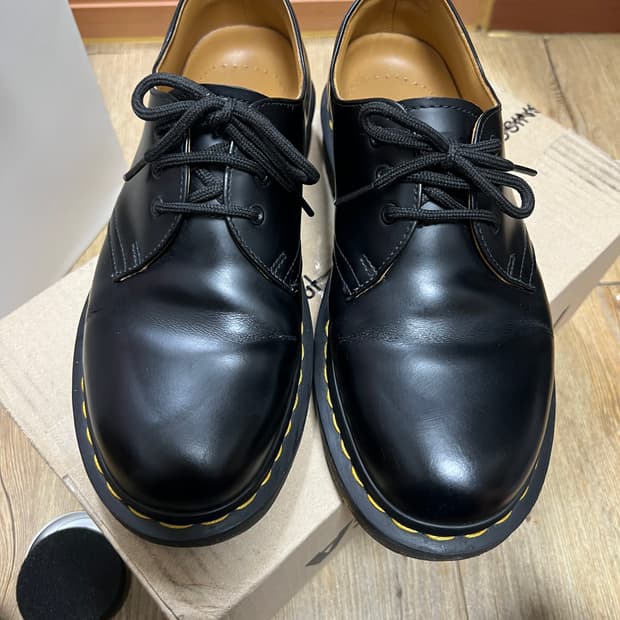 택포13) 닥터마틴 1461 스무스 블랙 UK5 240